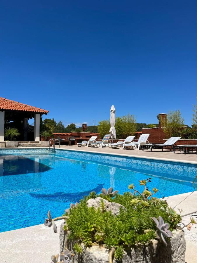 Gorana With Swimming Pool